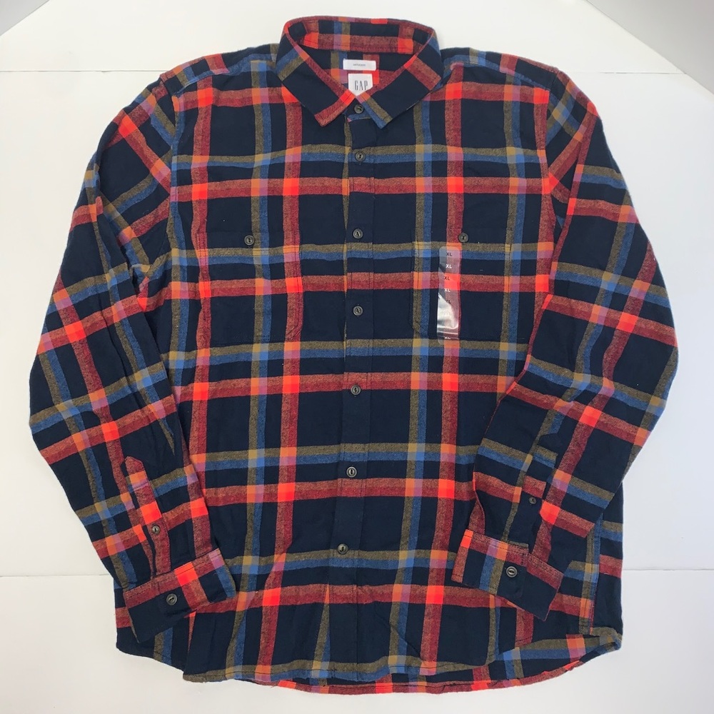GAP Mens Tailored Fit Untucked Plaid Flannel Shirt